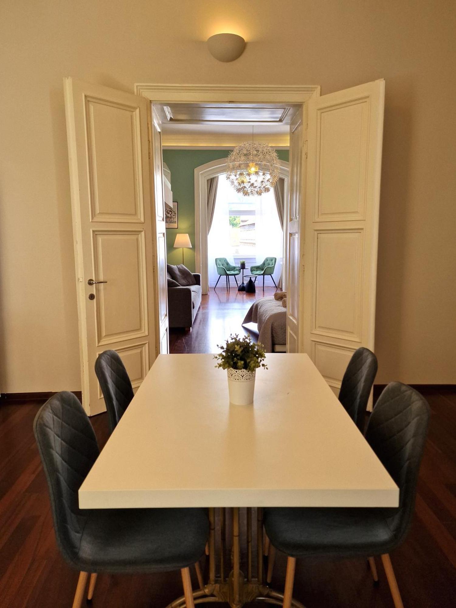 Apartment Exclusive View Cvjetni Trg Zagreb Luaran gambar